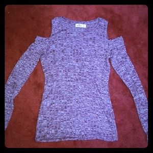 Purple cold shoulder long sleeve Hollister top